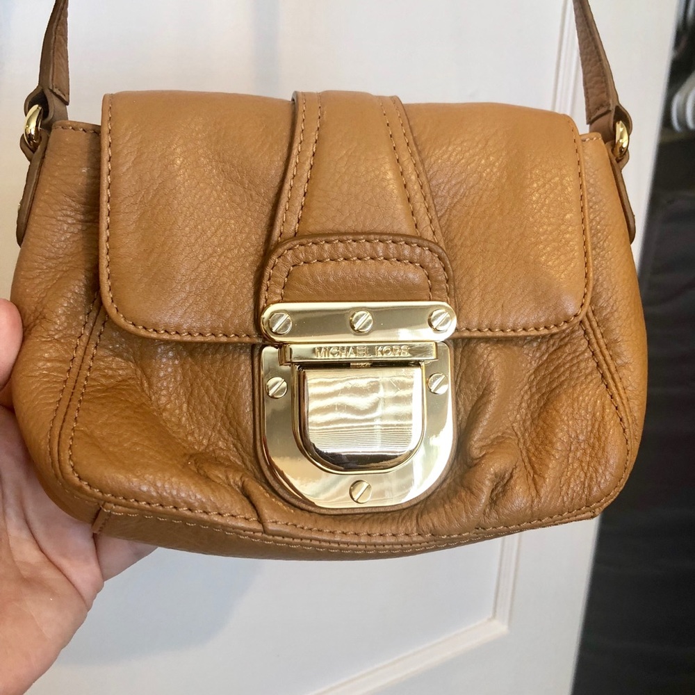 Michael Kors crossbody